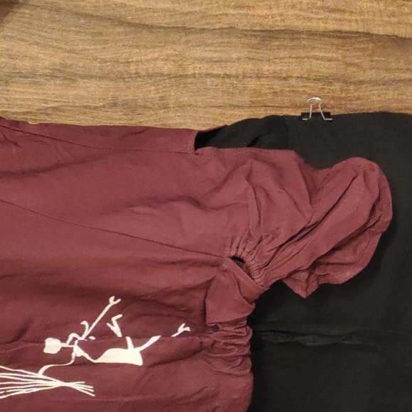 🆕brand new dark maroon three forth bell sleeve embroidered top - Picture 6 of 7